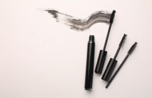 What to Look for in a Mascara Manufacturer for Your Beauty Line