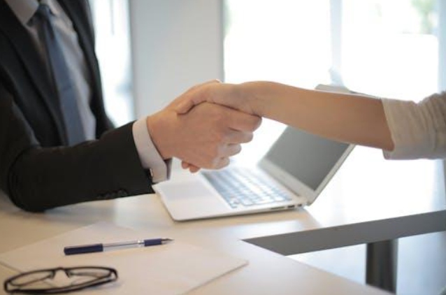 Why Replacement Hiring Requires a Different Strategy Than Growth Hiring